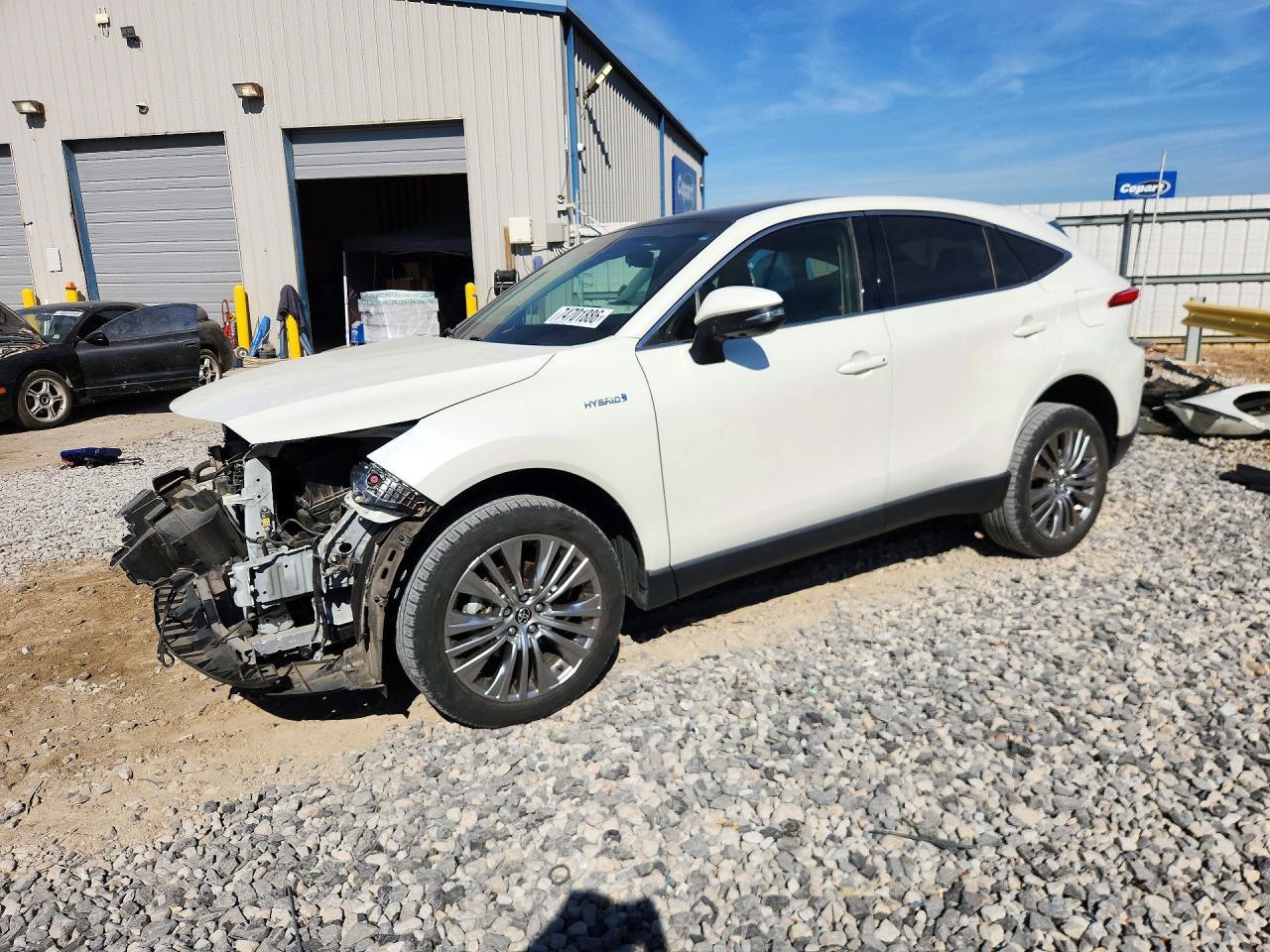 Vue de 2021 TOYOTA VENZA LIMITED, angle 1
