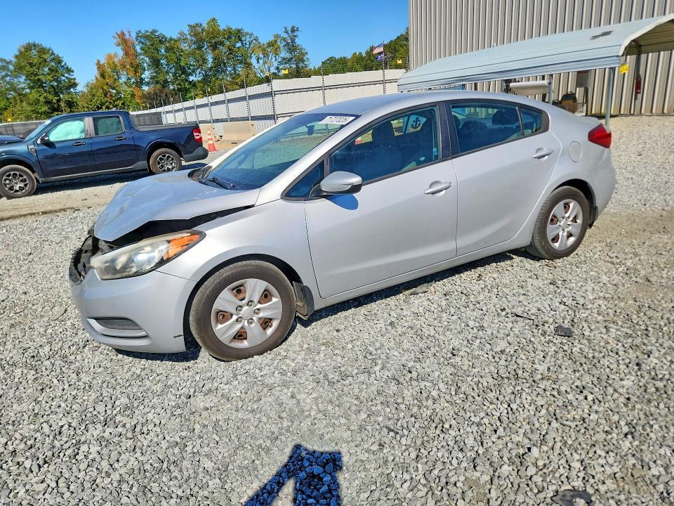 2016 KIA FORTE LX  