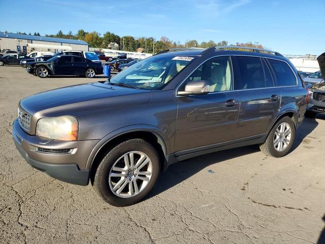 2010 VOLVO XC90 32  