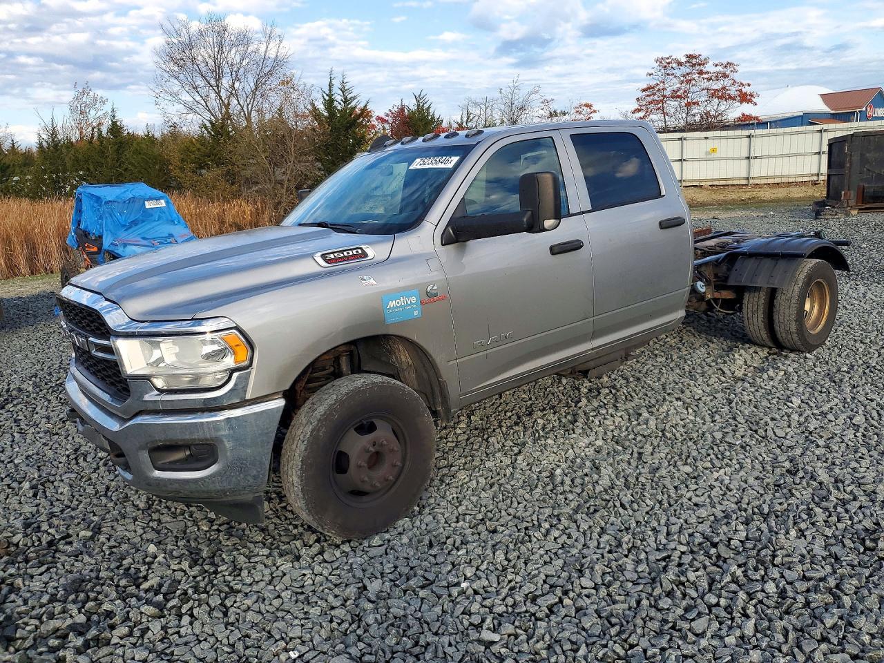 Vue de 2022 RAM 3500, angle 1