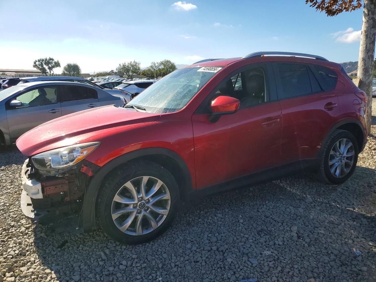 منظر 2014 MAZDA CX 5 GT، زاوية 1