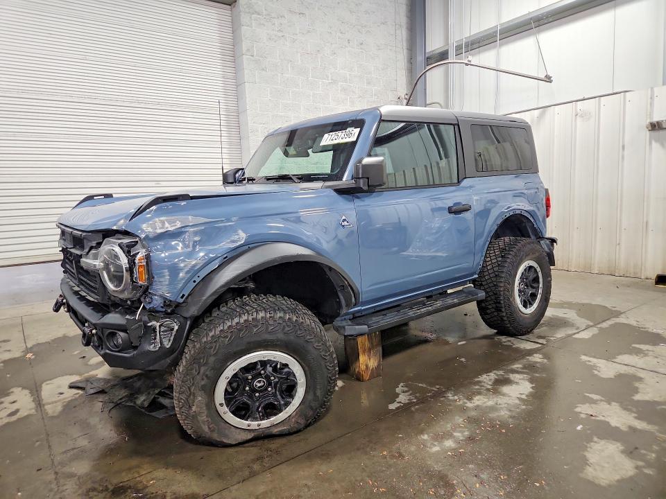 2024 FORD BRONCO BLACK DIAMOND  
