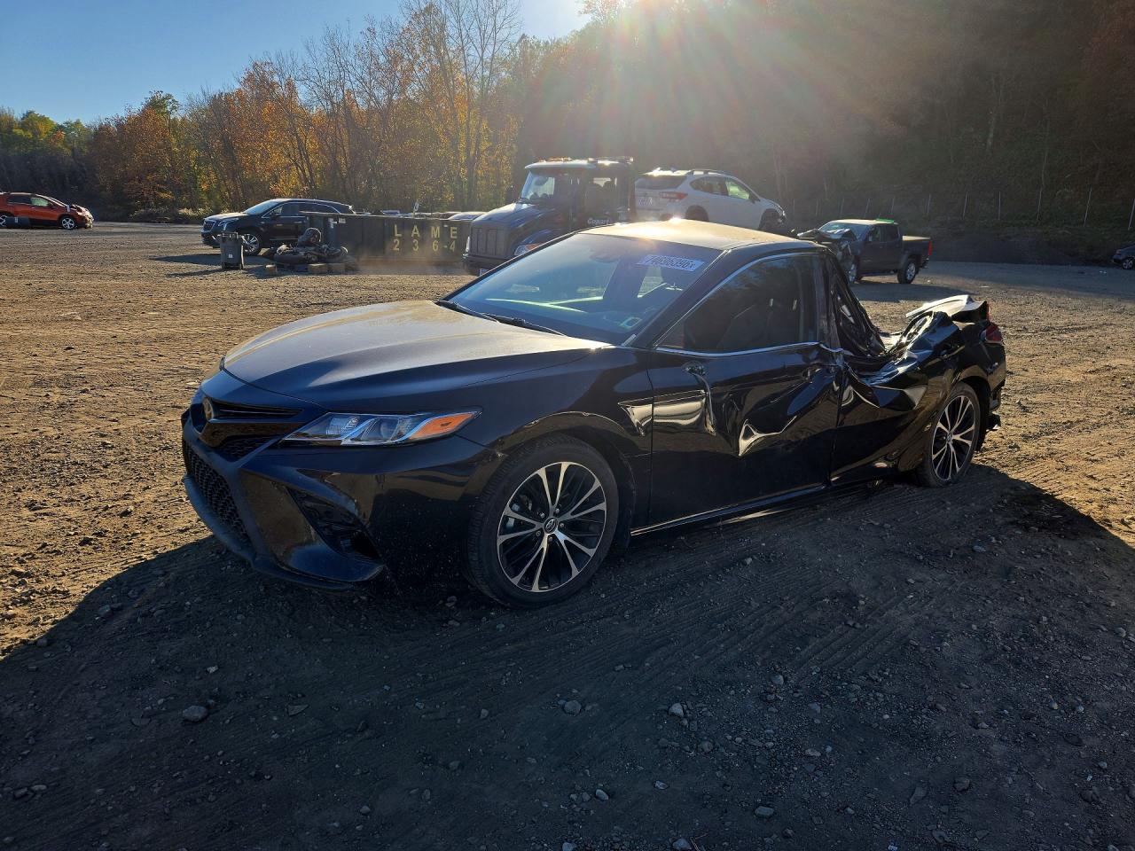 Vedere 2018 TOYOTA CAMRY SE, unghi 1