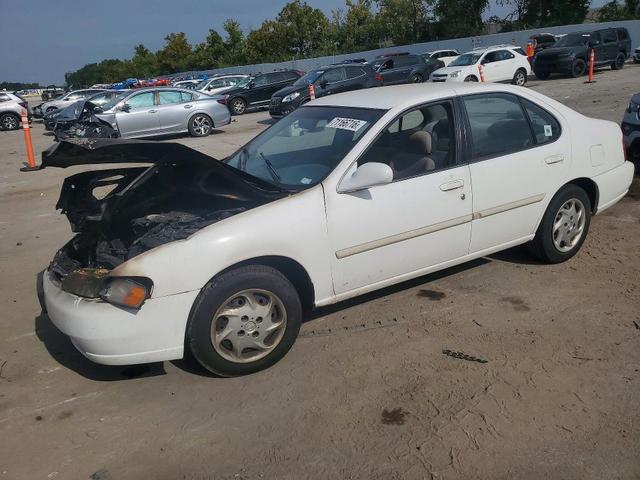 1999 NISSAN ALTIMA XE  