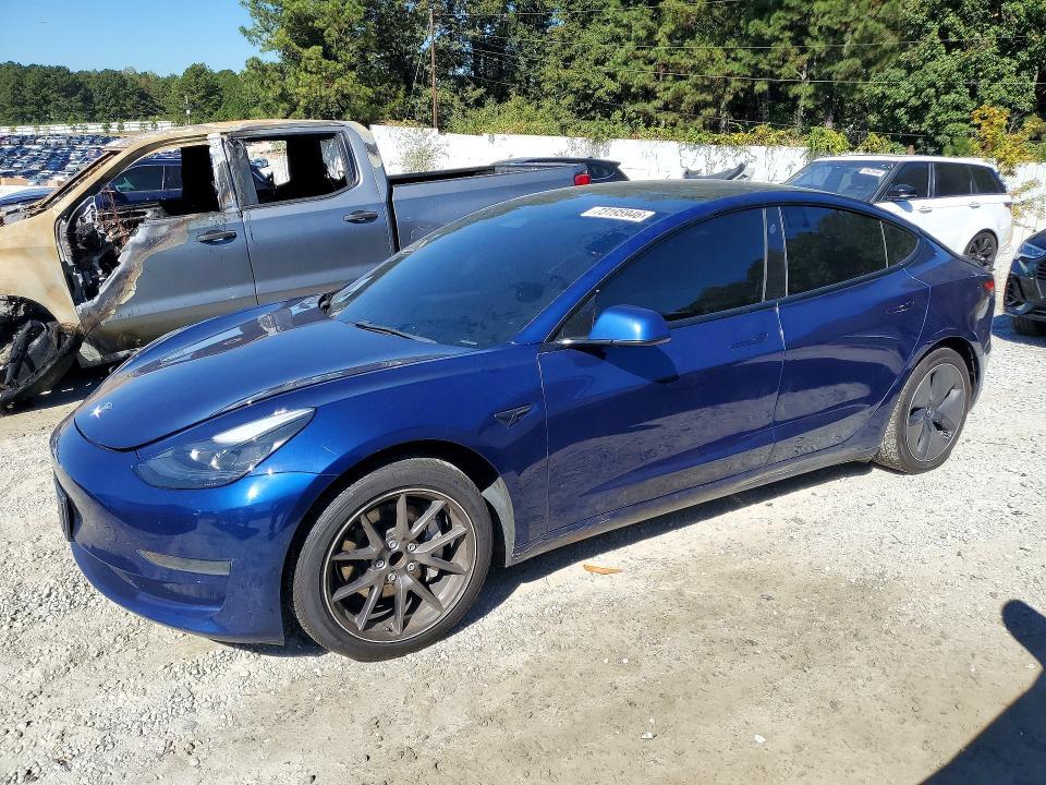 2021 TESLA MODEL 3   