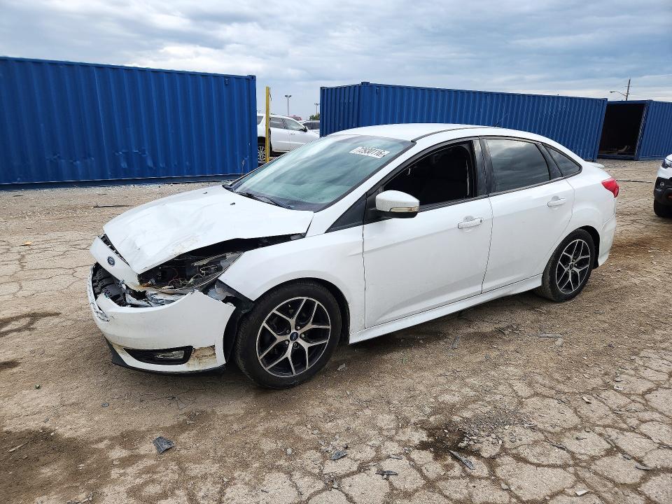 2016 FORD FOCUS SE  