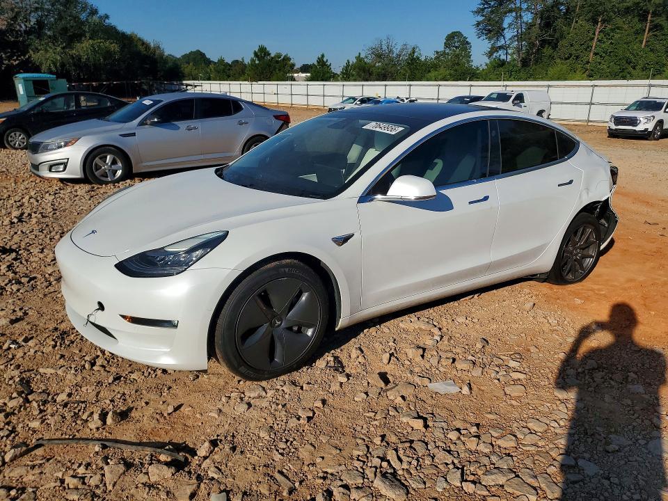 2020 TESLA MODEL 3   