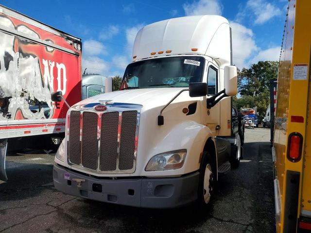 2020 PETERBILT 579 SEMI TRUCK