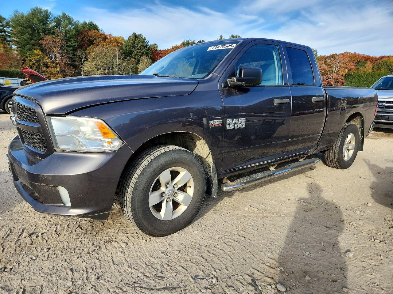 Vue de 2017 RAM 1500 ST, angle 1