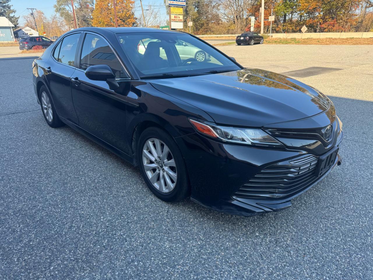 منظر 2020 TOYOTA CAMRY LE، زاوية 1