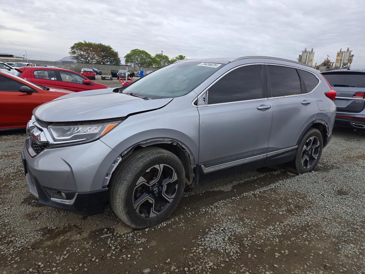 منظر 2019 HONDA CR-V TOURING، زاوية 1
