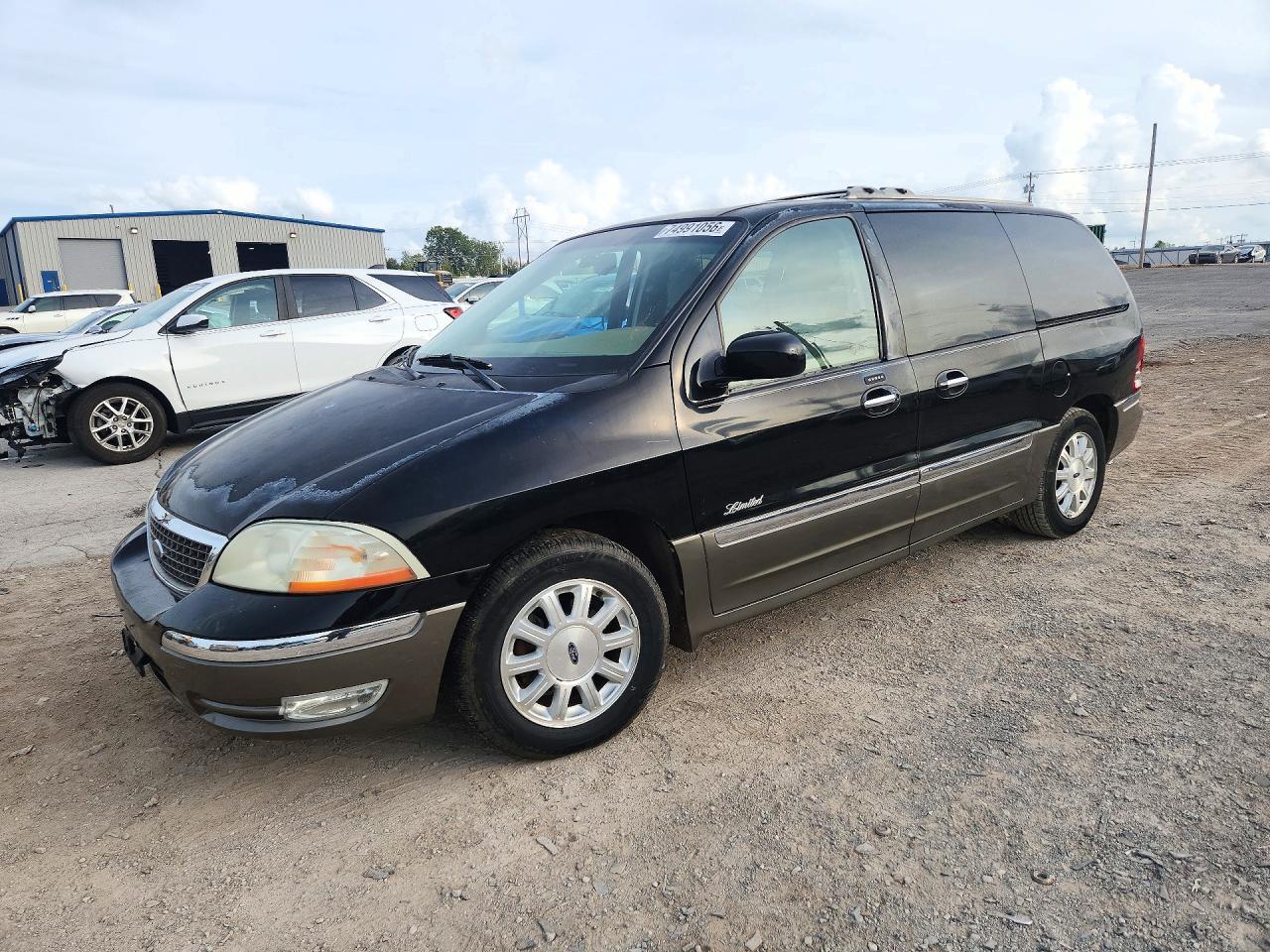 Vista de 2001 FORD WINDSTAR LIMITED, ángulo 1