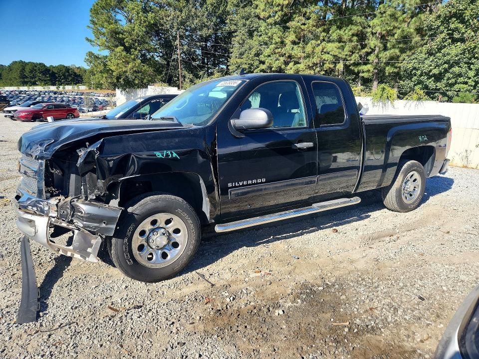 2013 CHEVROLET SILVERADO C1500 LT  