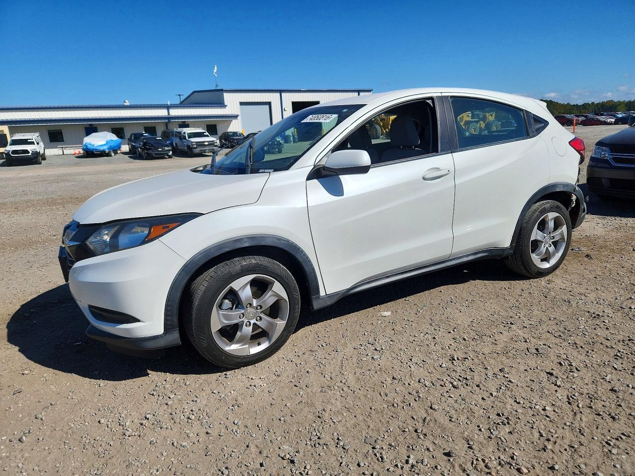 Vue de 2017 HONDA HR-V LX, angle 1
