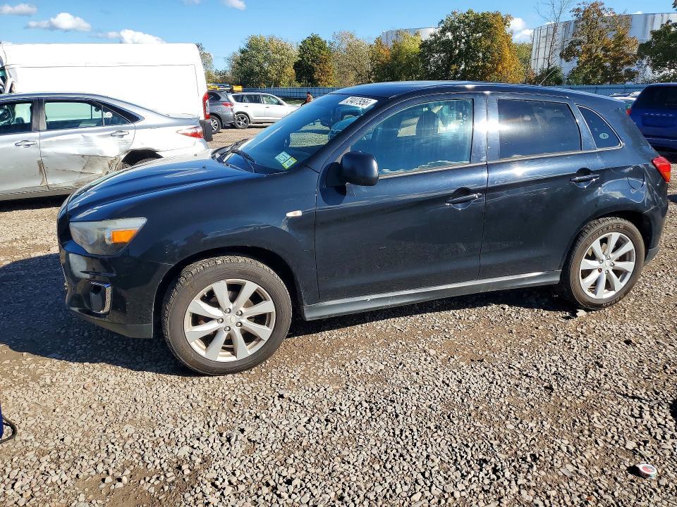 2015 MITSUBISHI OUTLANDER SPORT ES  