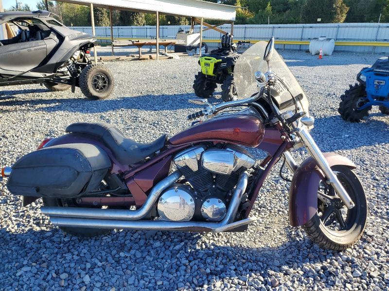 2012 HONDA VT1300 CT  
