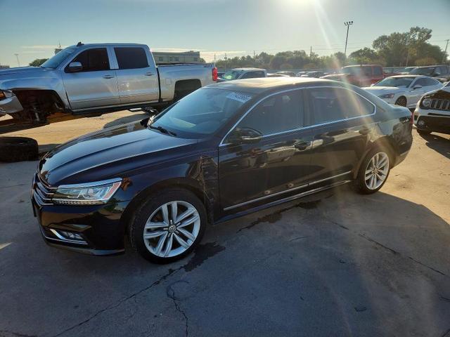 2017 VOLKSWAGEN PASSAT