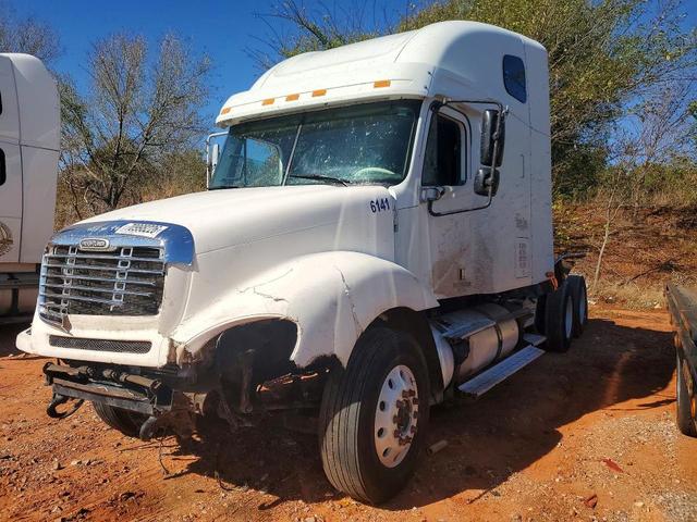 2002 FREIGHTLINER COLUMBIA 120 SEMI TRUCK