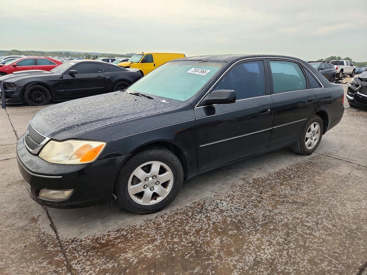 Вид 2000 TOYOTA AVALON XLS, угол 1