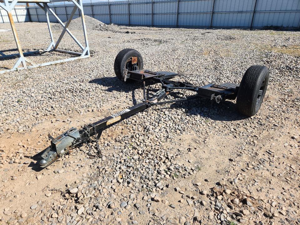 2020 CAR DOLLY