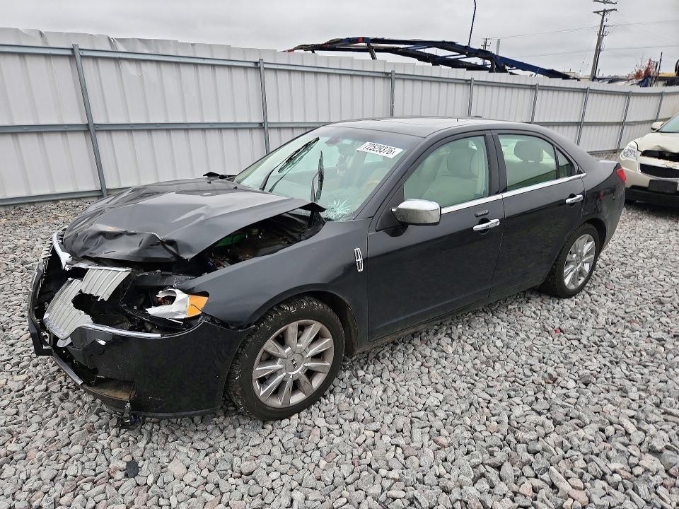 2011 LINCOLN MKZ   