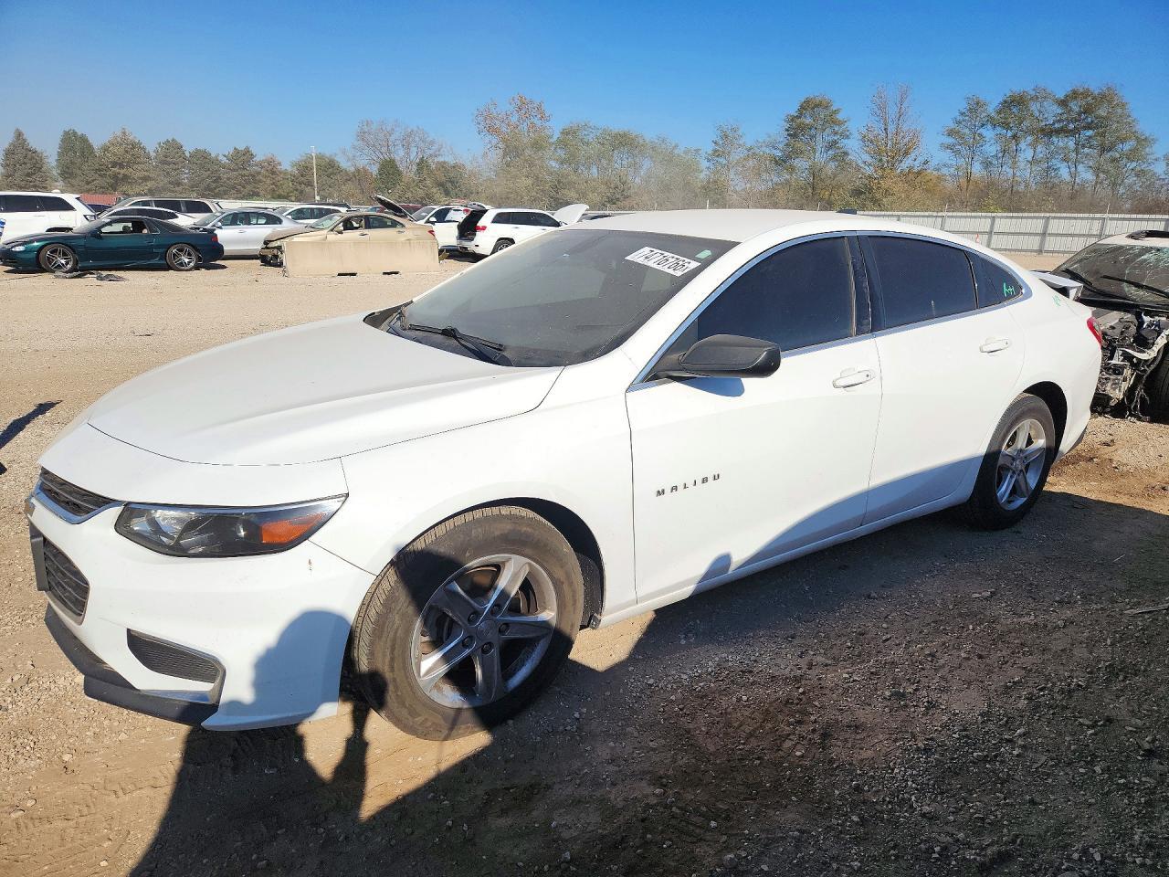 Vedere 2018 CHEVROLET MALIBU LS, unghi 1
