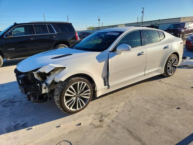 2019 KIA STINGER BASE  