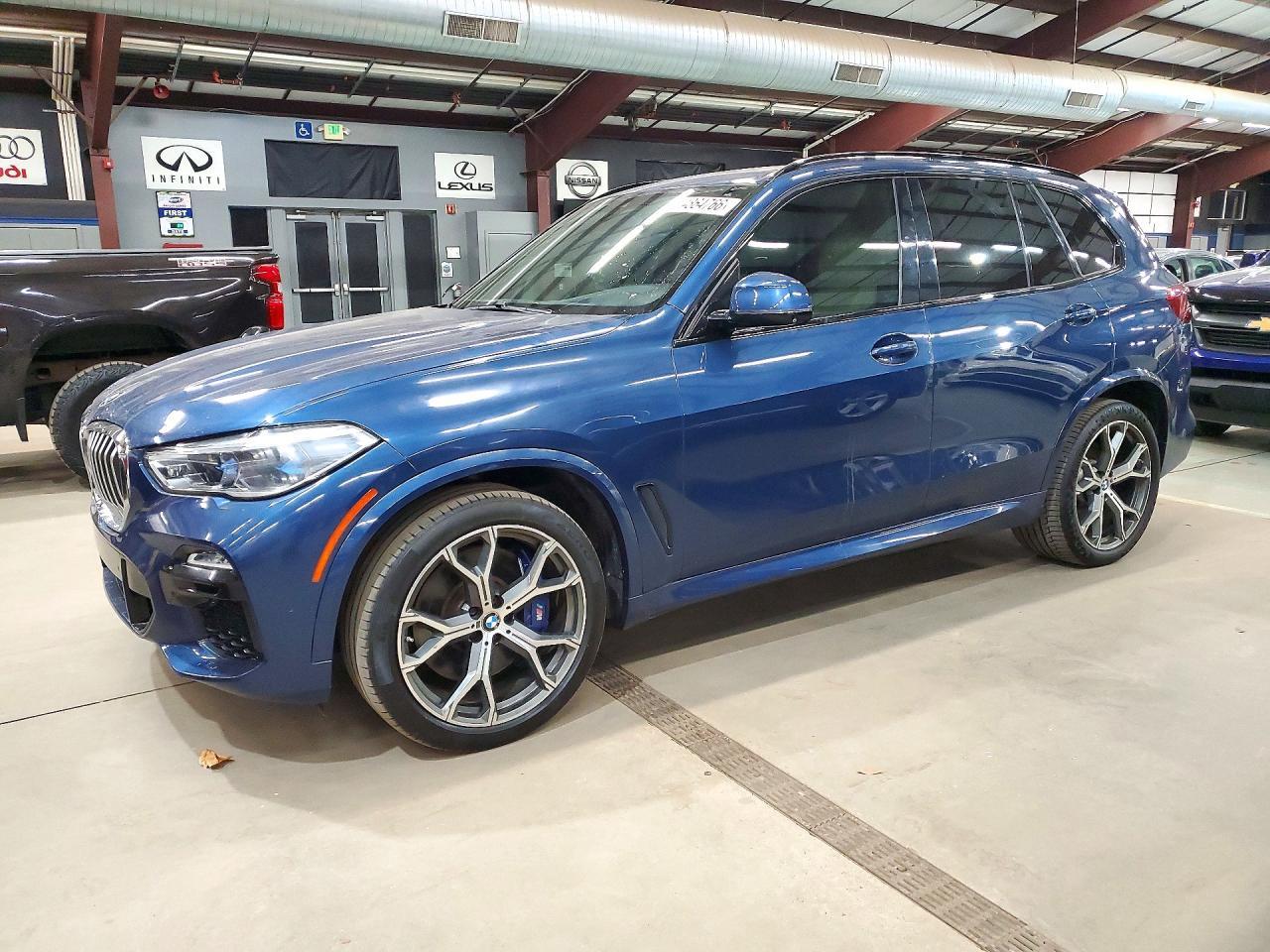 Vista de 2019 BMW X5 XDRIVE40I, ángulo 1