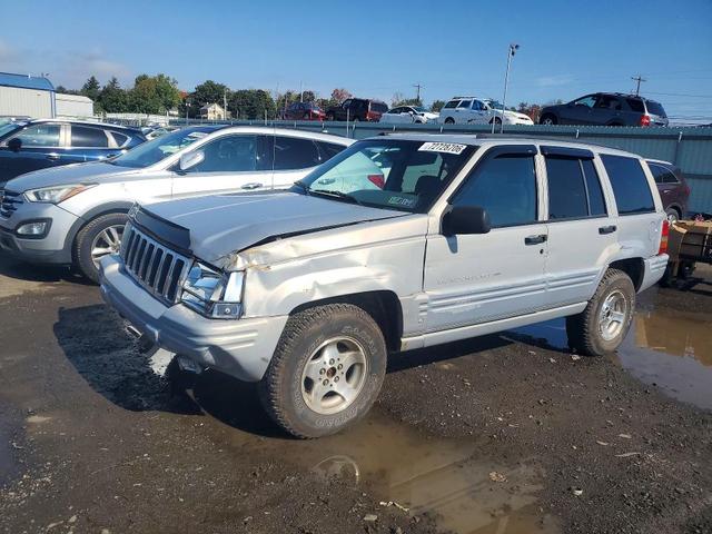 1998 JEEP GRAND CHEROKEE LAREDO  