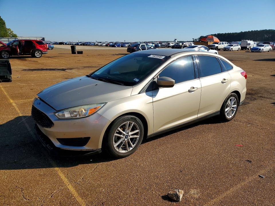 2018 FORD FOCUS SE  