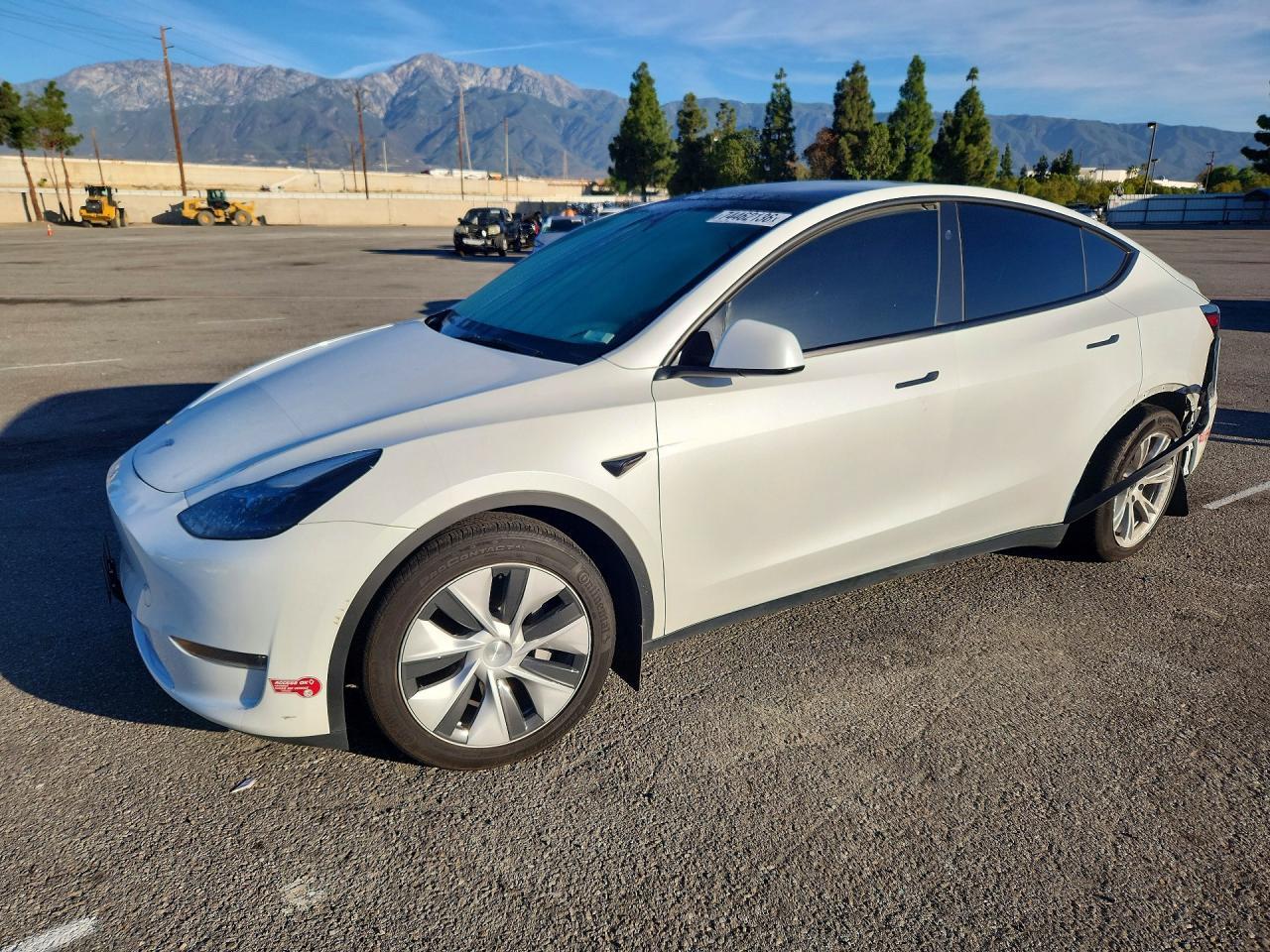 2024 TESLA MODEL Y view, angle 1