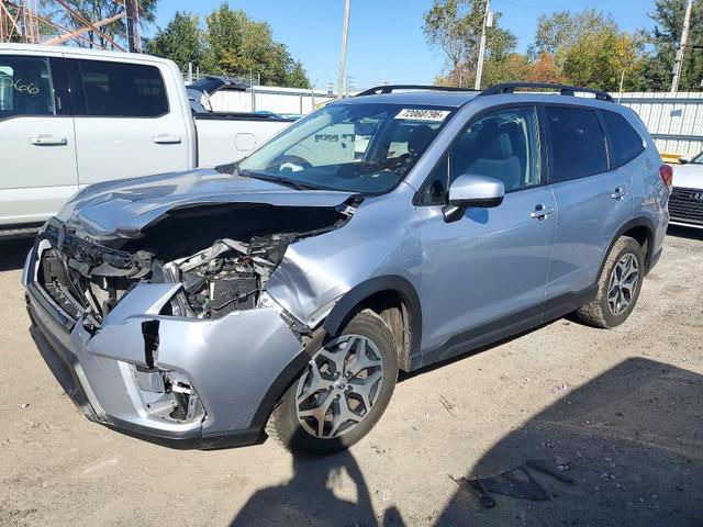 2024 SUBARU FORESTER