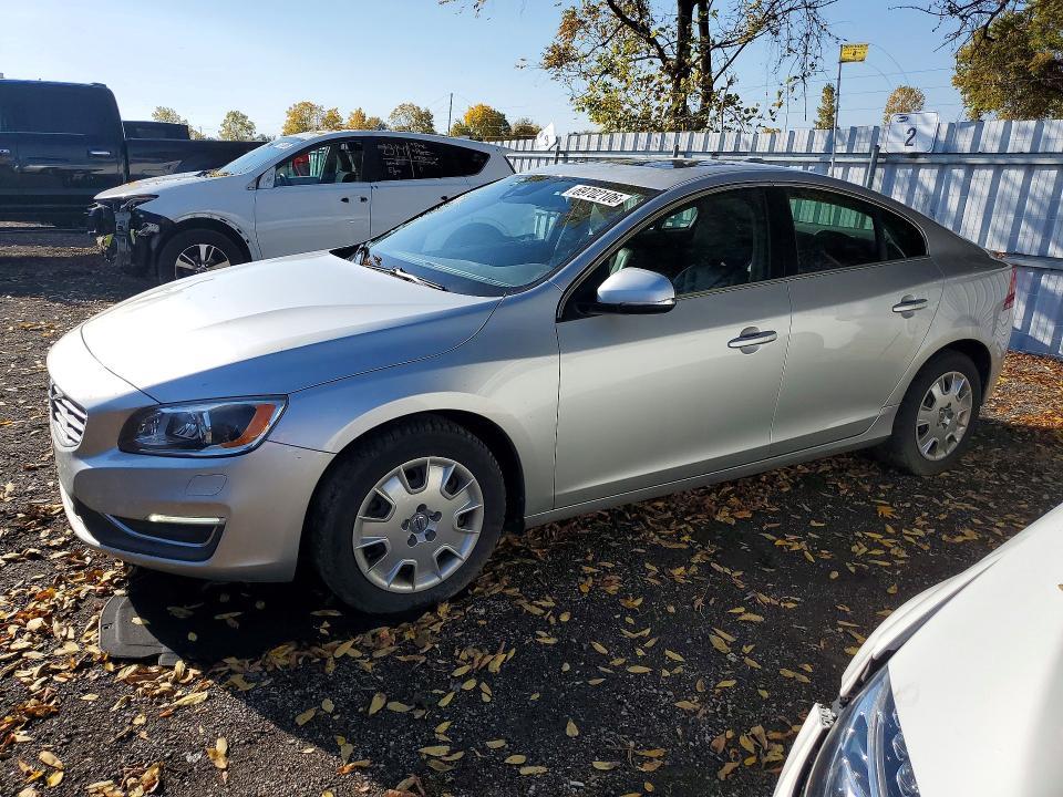 2015 VOLVO S60 PREMIER+  
