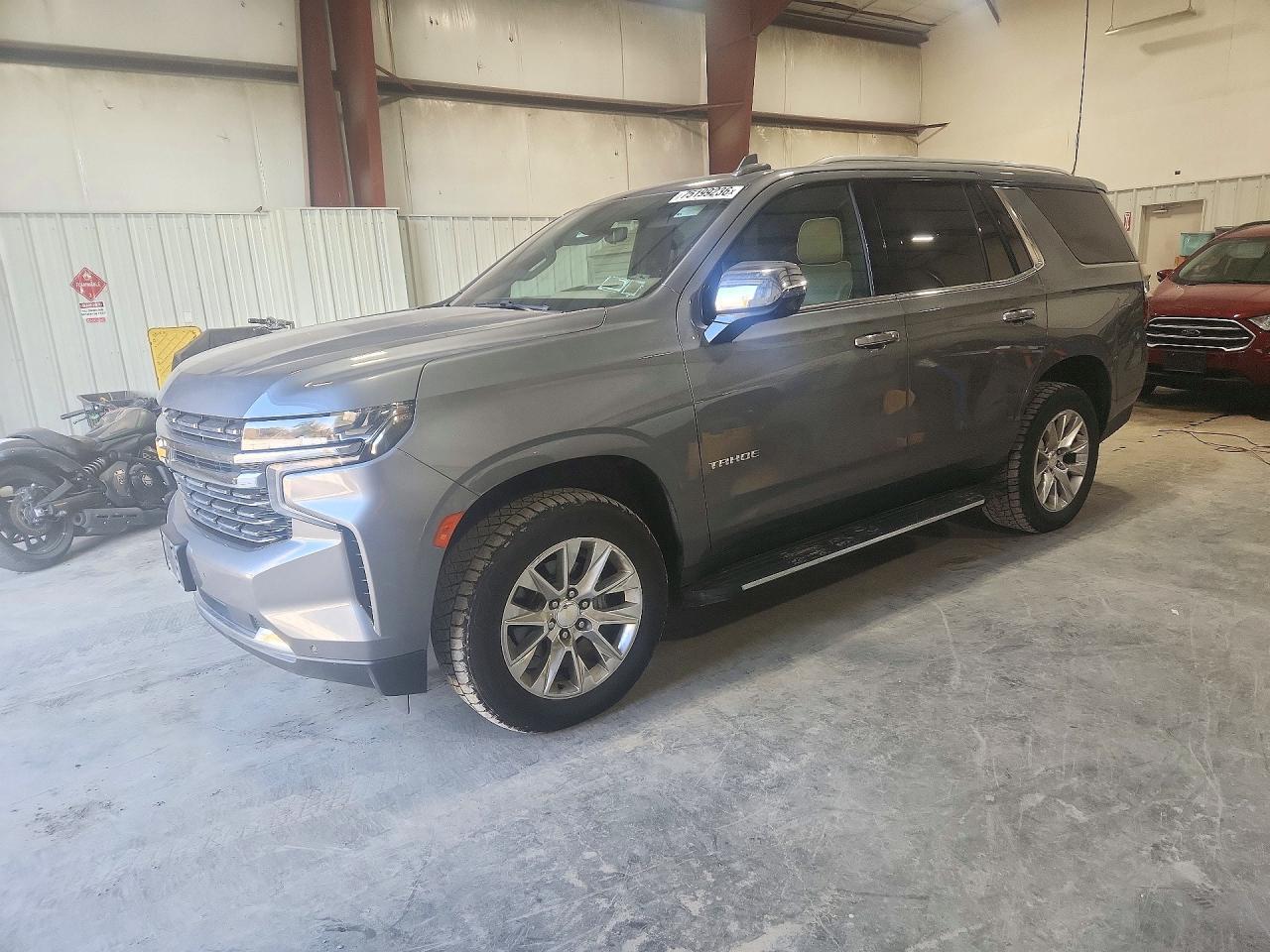 منظر 2021 CHEVROLET TAHOE K1500 PREMIER، زاوية 1