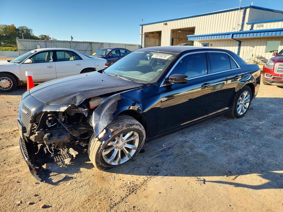 2018 CHRYSLER 300 TOURING  