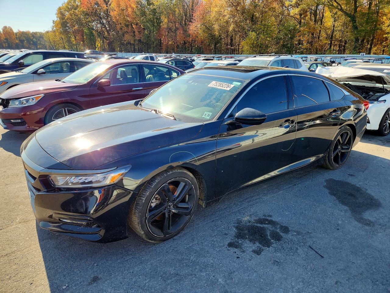 Vista de 2020 HONDA ACCORD SPORT, ángulo 1