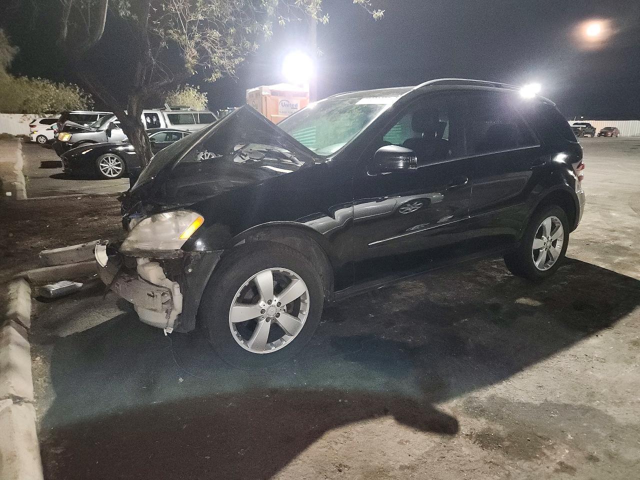 2011 MERCEDES-BENZ ML 350 view, angle 1