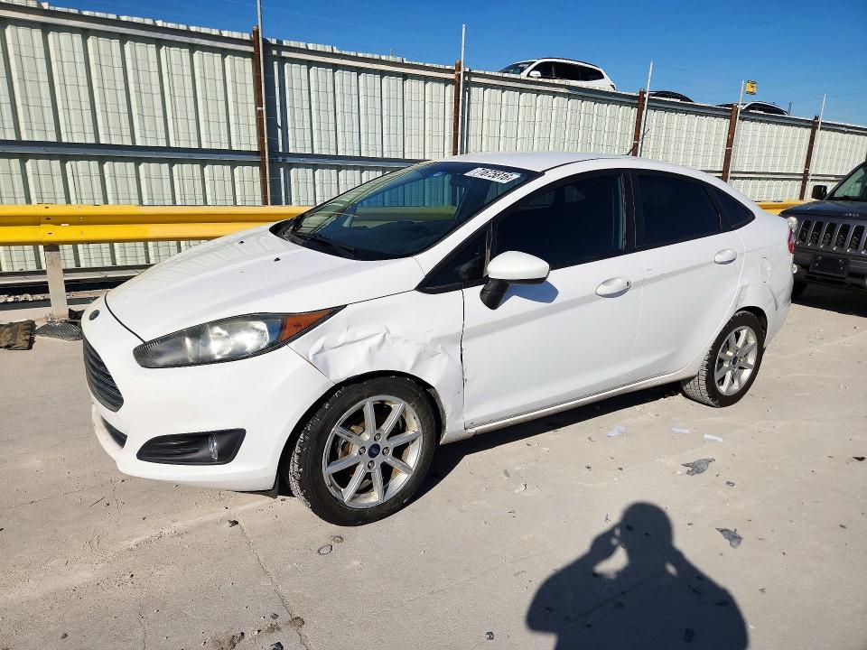 2019 FORD FIESTA SE  