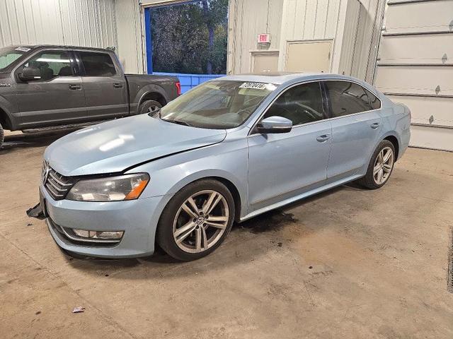 2013 VOLKSWAGEN PASSAT SEL  