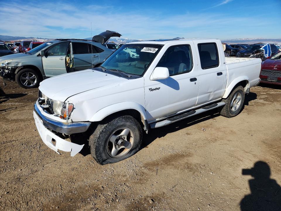 2000 NISSAN FRONTIER XE  