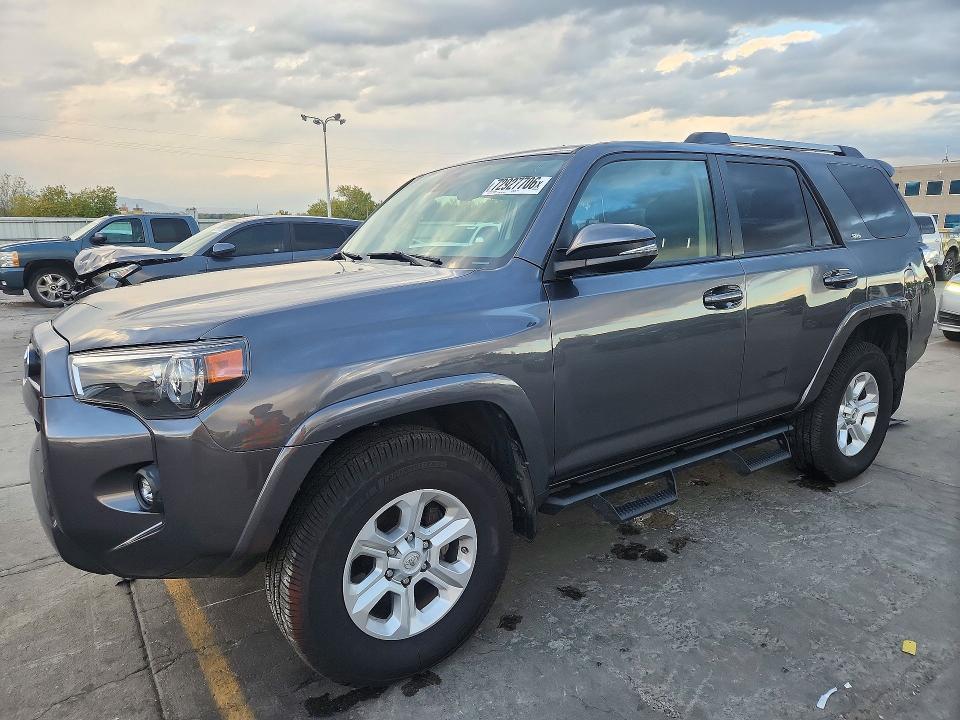 2021 TOYOTA 4RUNNER SR5 PREMIUM  