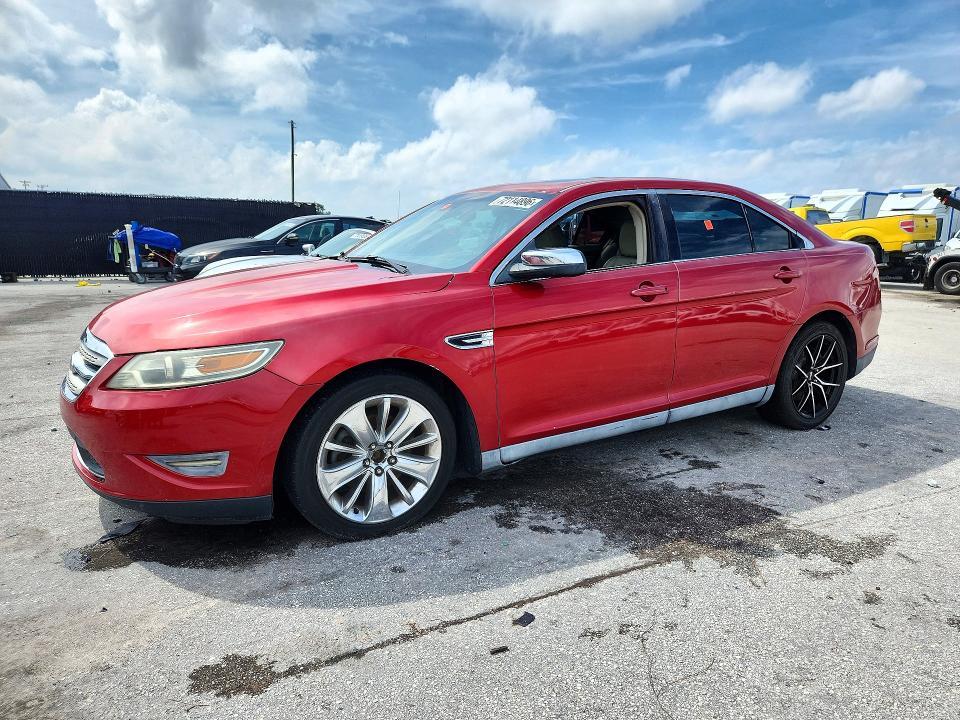 2010 FORD TAURUS LIMITED  