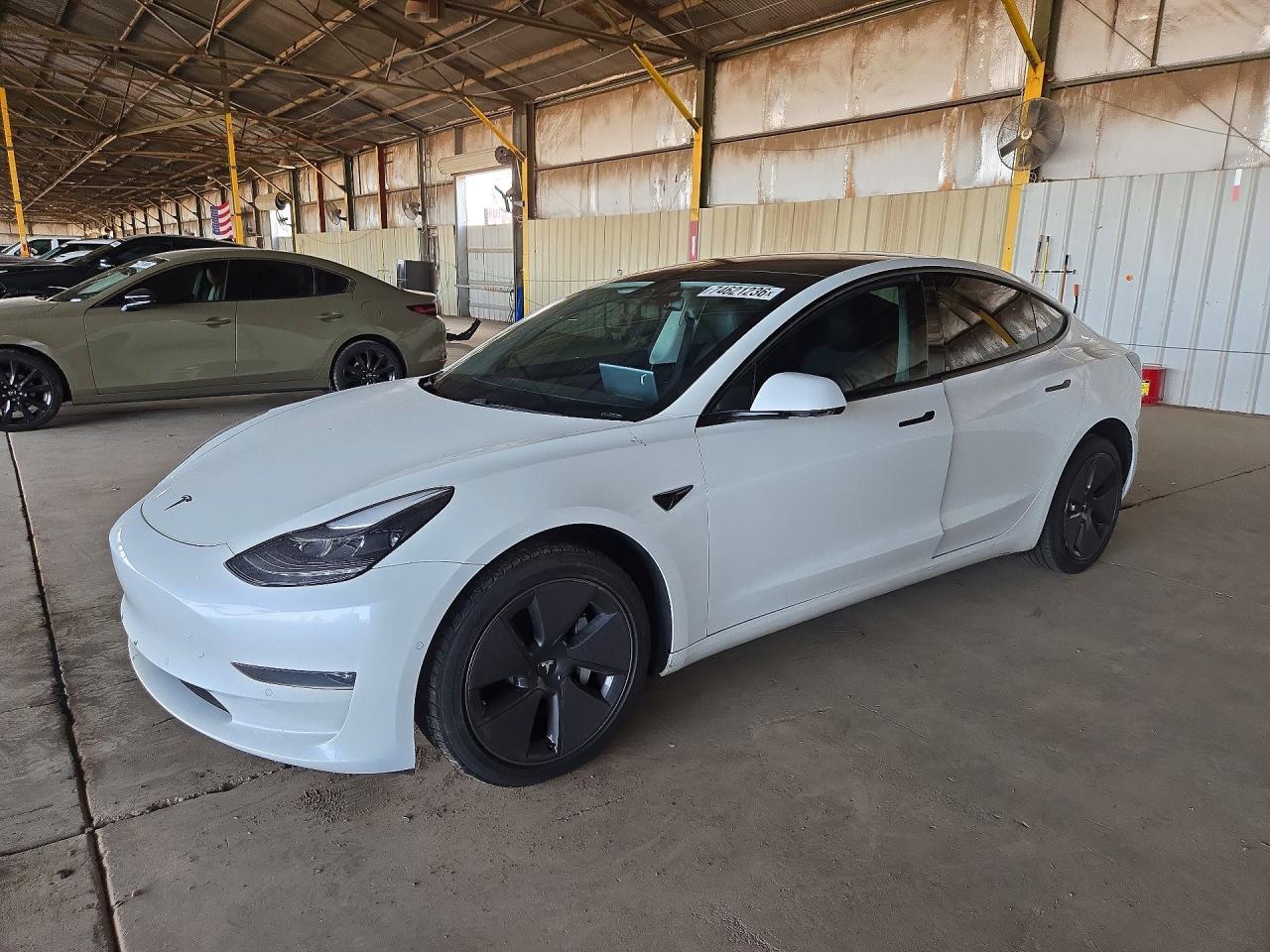 Vedere 2021 TESLA MODEL 3, unghi 1