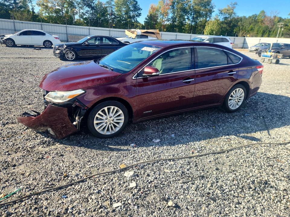 2015 TOYOTA AVALON HYBRID XLE TOURING  