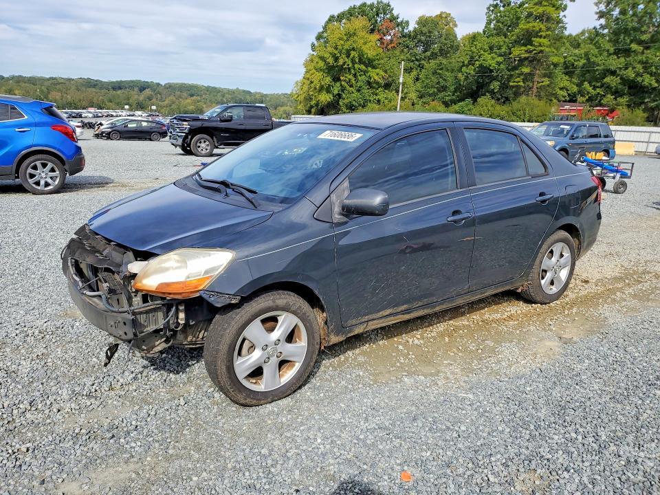 2008 TOYOTA YARIS BASE  