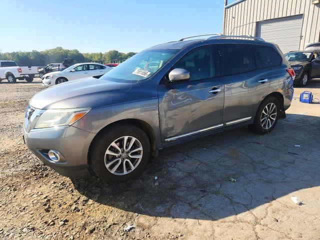 2016 NISSAN PATHFINDER SL  