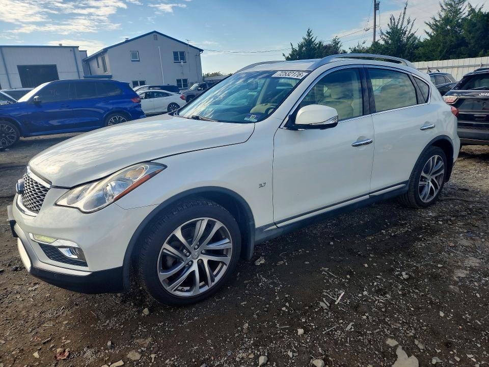 2017 INFINITI QX50 BASE  