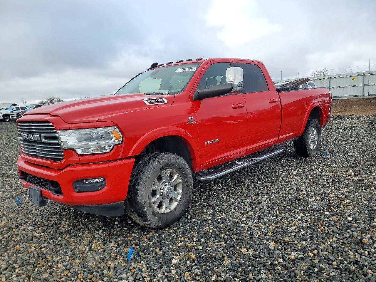 منظر 2022 RAM 2500 LARAMIE، زاوية 1