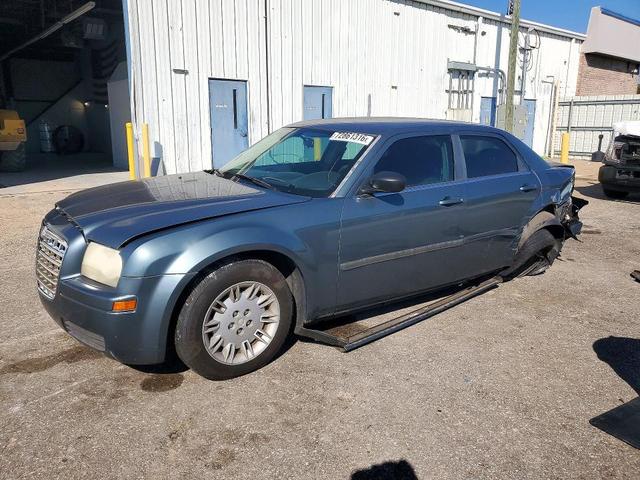 2005 CHRYSLER 300   