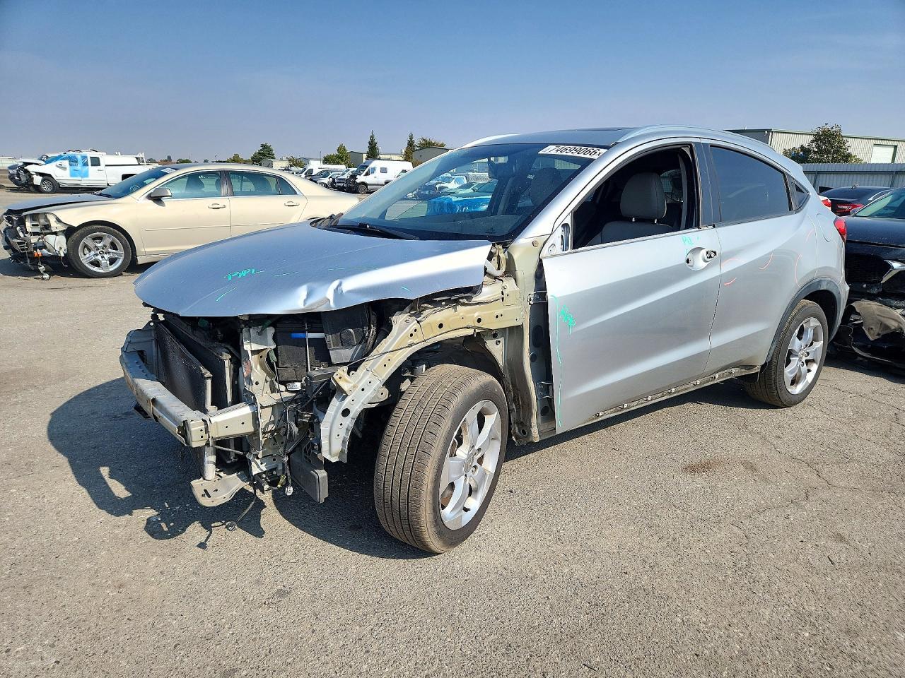 2016 HONDA HR V EXL view, angle 1